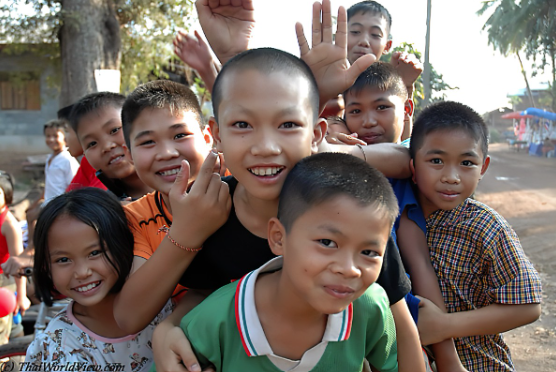 hPPY THAI CHLIDREN